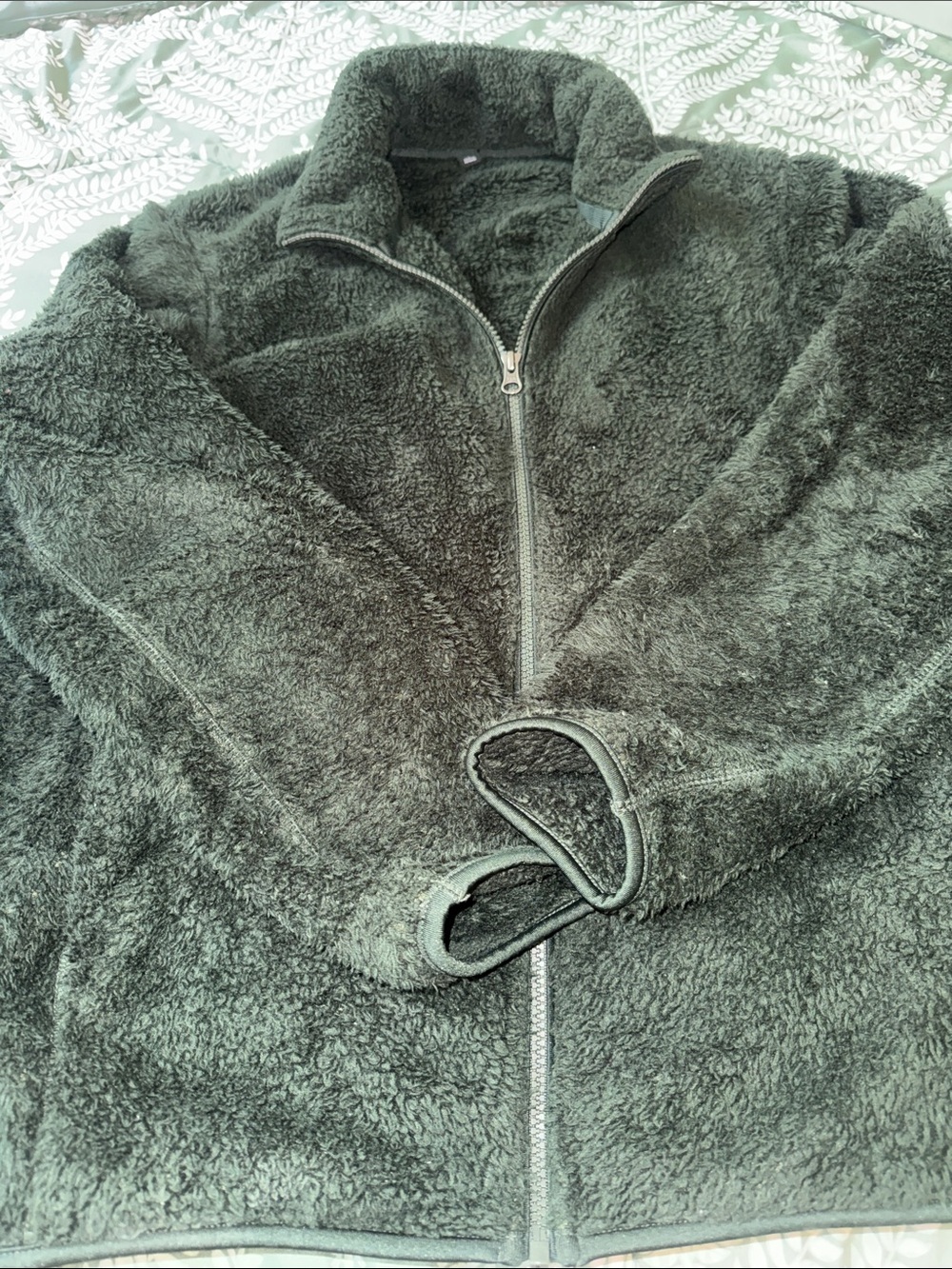 Uniqlo Dark Green Plush Zip-Up Jacket